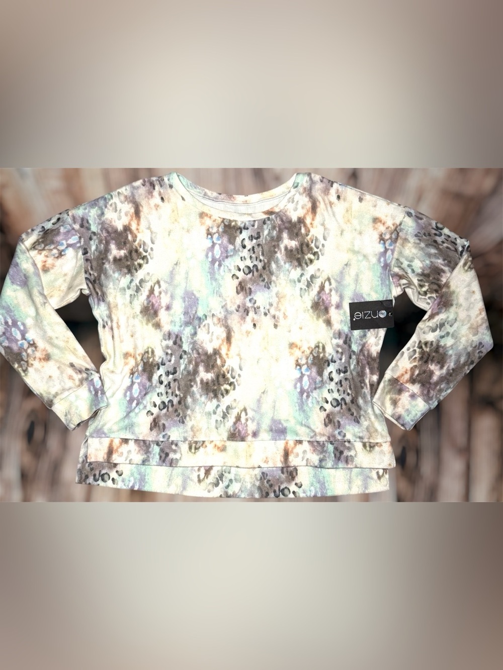 ONZIE || Flow High Low Sweatshirt in Animal Quartz - SZ M/L ✨NWT✨